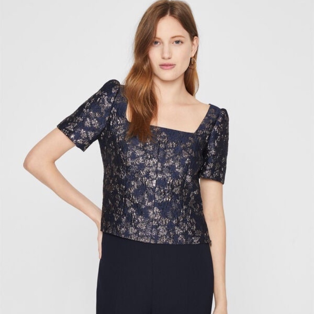 Club monico puff sleeve top